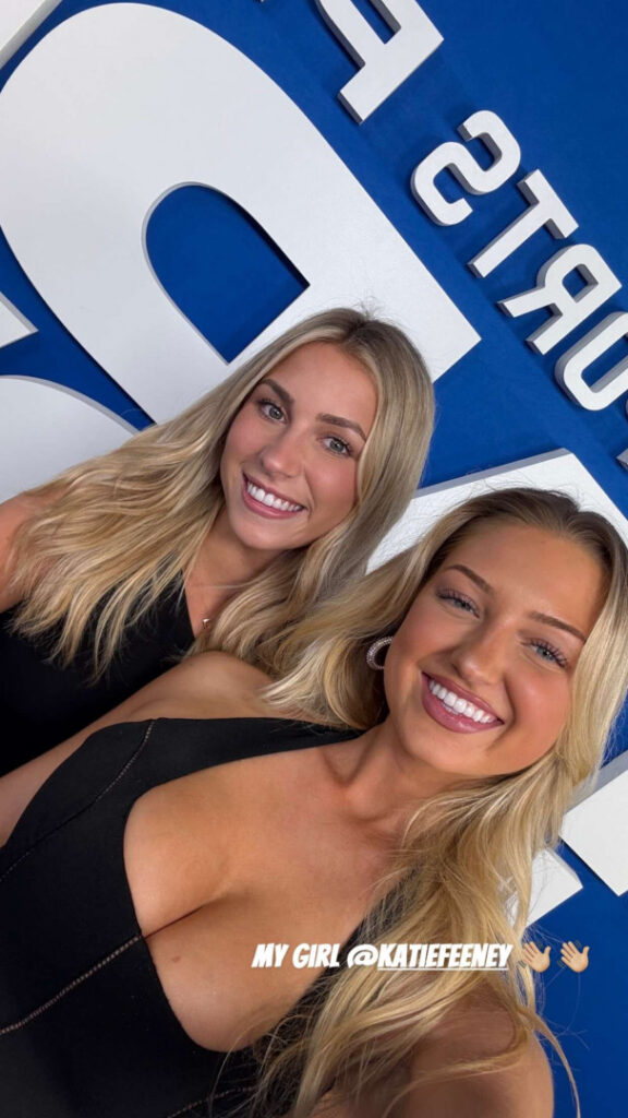 TikTok – Instagram – iamsydneythomas / Sydney Thomas – Nude