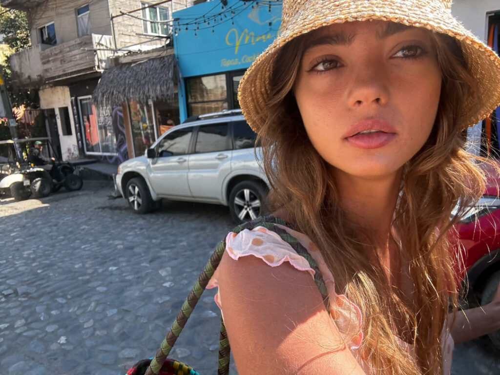 Instagram – Teen – Inka Williams – Nude