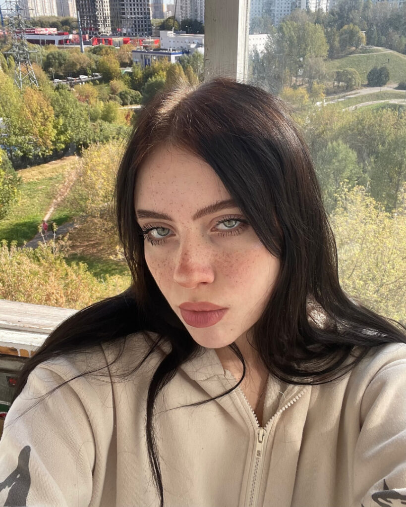 TikTok – Instagram – Irina minkina/ howeversnowy/rusian Billie eilish – Nude Leaks