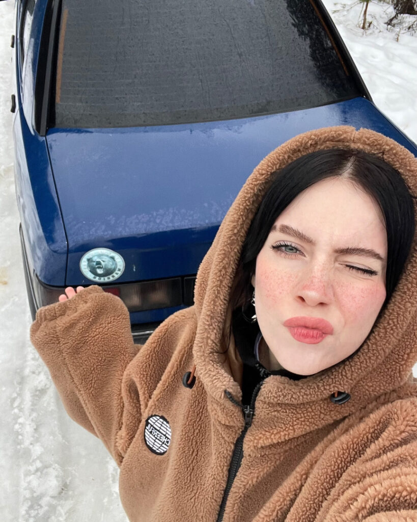 TikTok – Instagram – Irina minkina/ howeversnowy/rusian Billie eilish – Nude Leaks