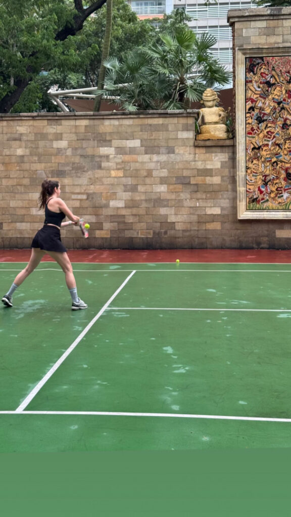 OnlyFans – Instagram – iuliagyrbu / miagirl007 / mia – Nude