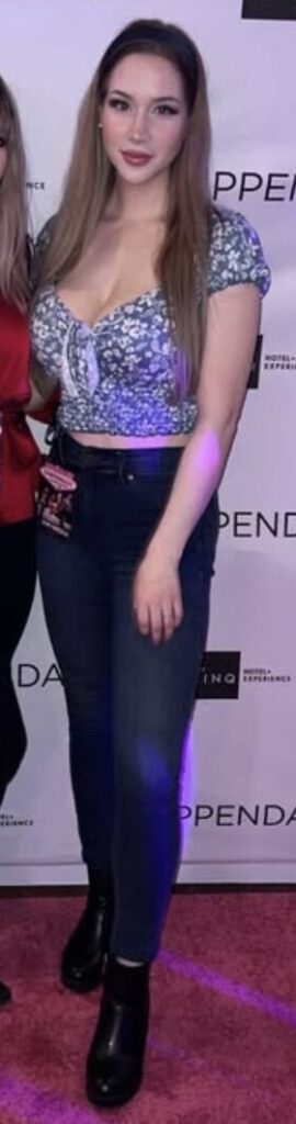 OnlyFans – Instagram – Izzy G (pnkysparkles) – Nude