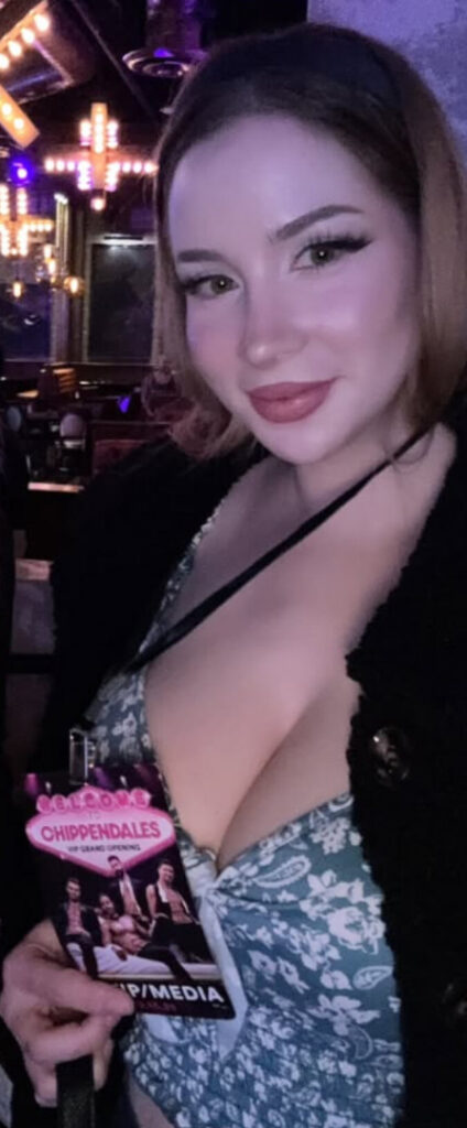 OnlyFans – Instagram – Izzy G (pnkysparkles) – Nude