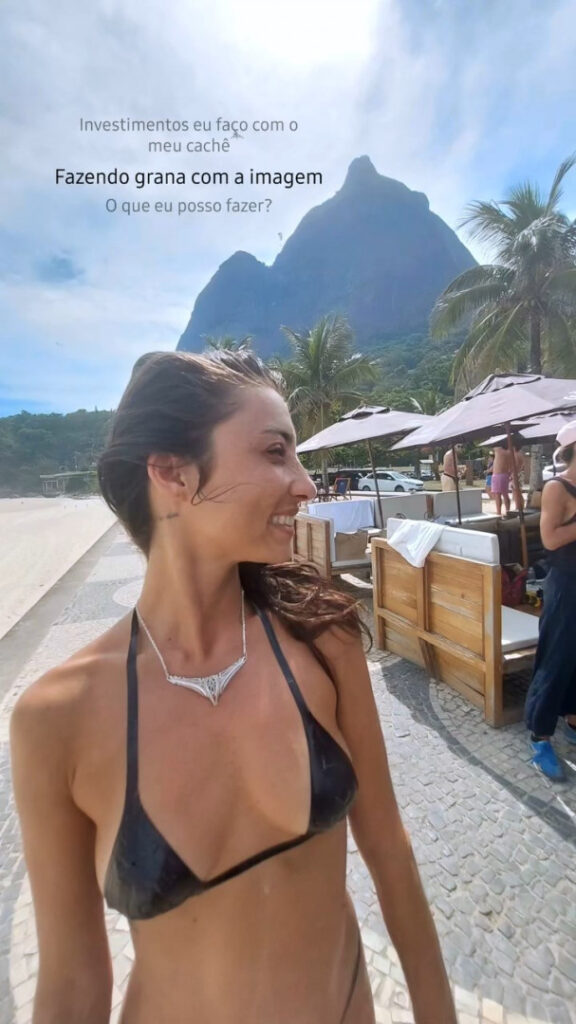 Brazil – Celeb – Júlia Oristanio – Nude Leaks