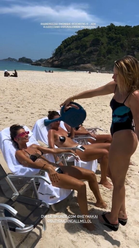 Brazil – Celeb – Júlia Oristanio – Nude Leaks