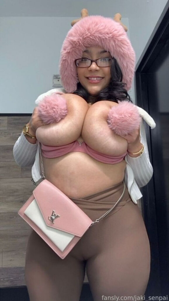 OnlyFans – BBW – Jaki Senpai – Nude