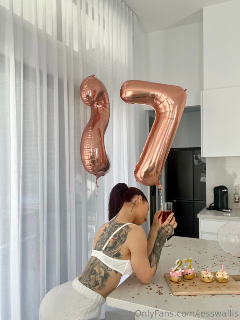 OnlyFans – Jess Wallis – Nude