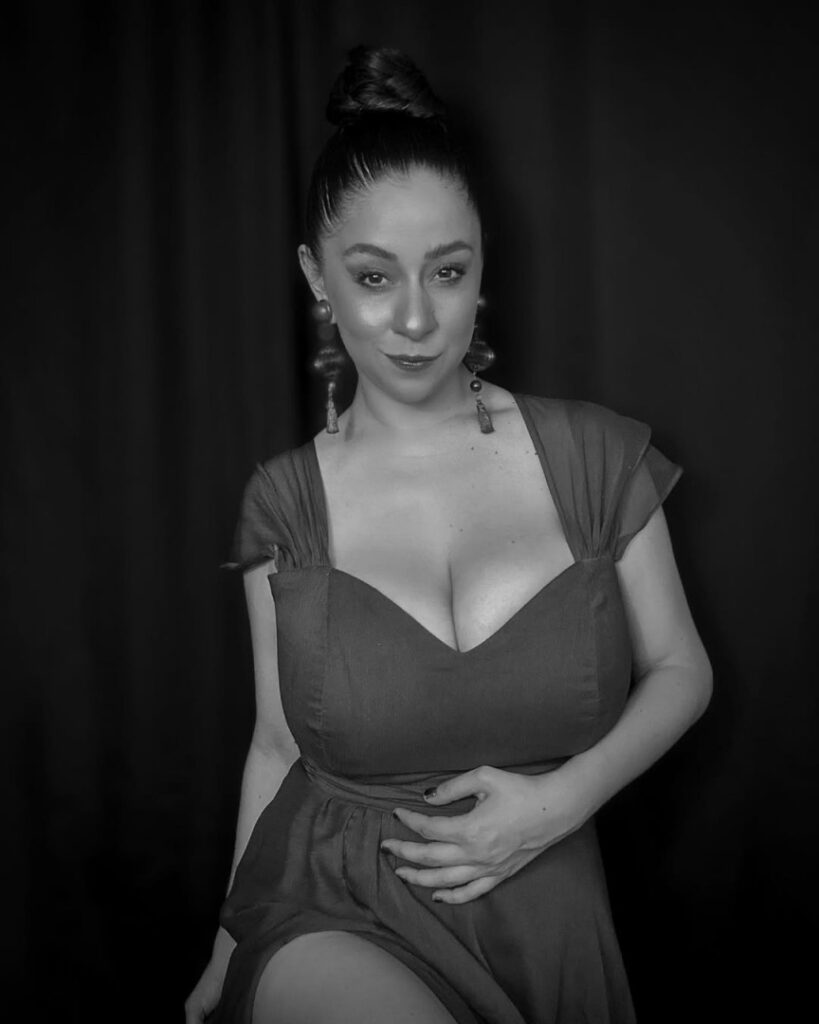 Instagram – Josahandrylia – Nude