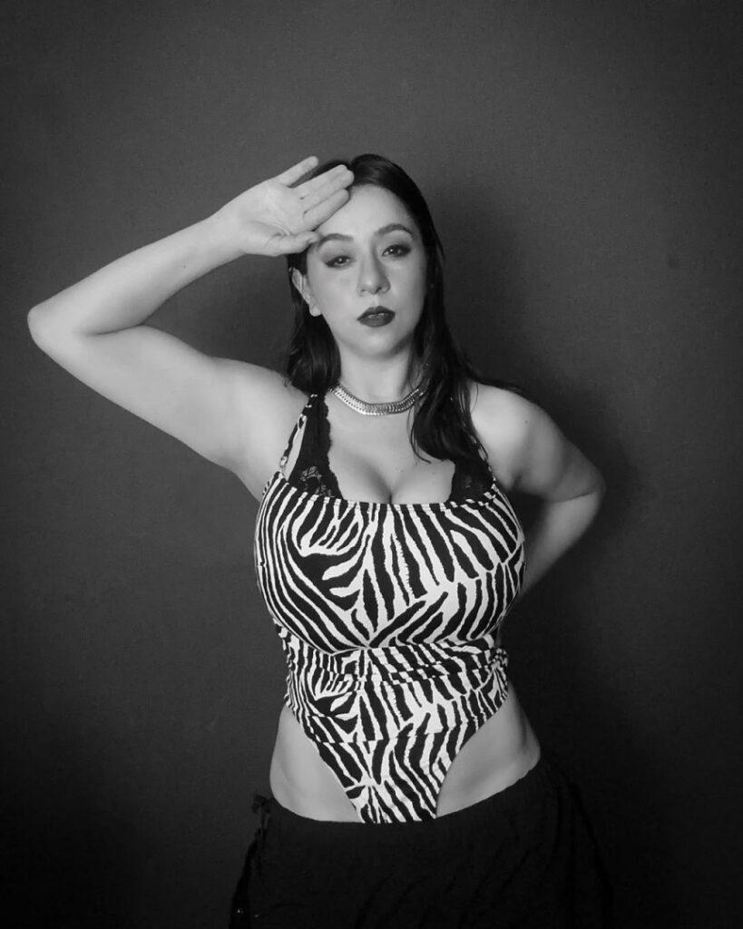 Instagram – Josahandrylia – Nude