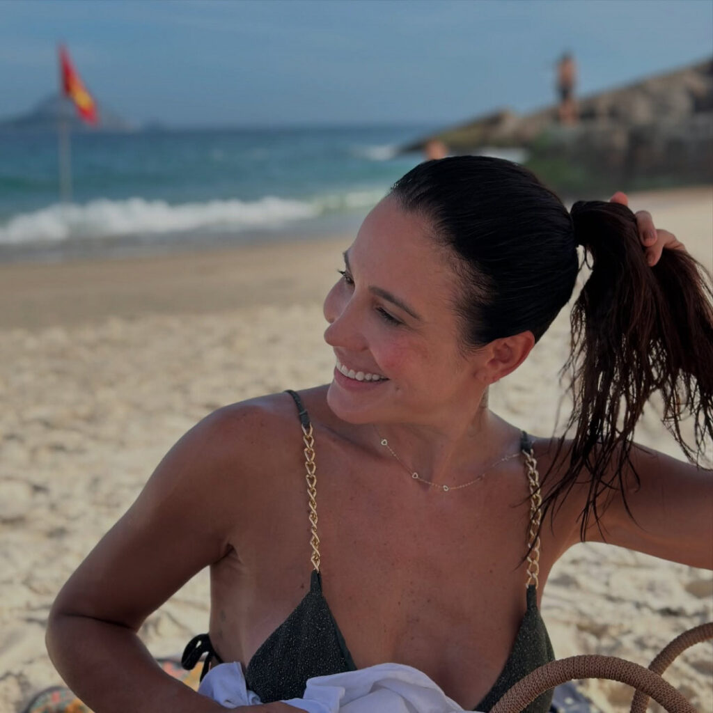 Brazil – Celeb – Juliana Knust – Nude Leaks