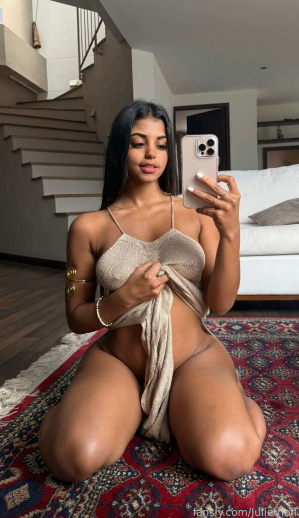 OnlyFans – TikTok – Juliethoflreal  Julieth diaz – Nude Leaks