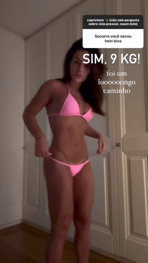 Brazil – Celeb – Kéfera Buchmann – Nude Leaks