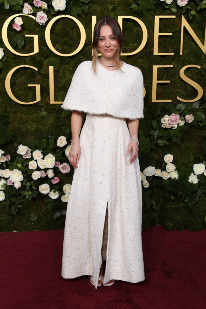 Celeb – Kaley Cuoco – Nude