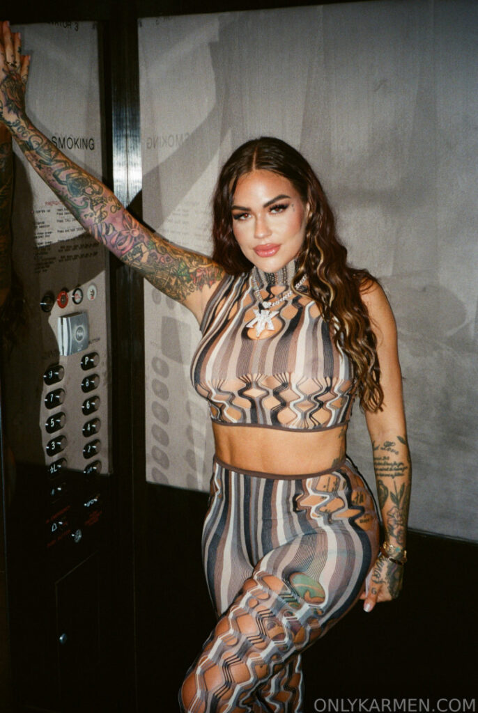 XXX – Karmen Karma – Nude