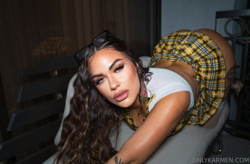 XXX – Karmen Karma – Nude