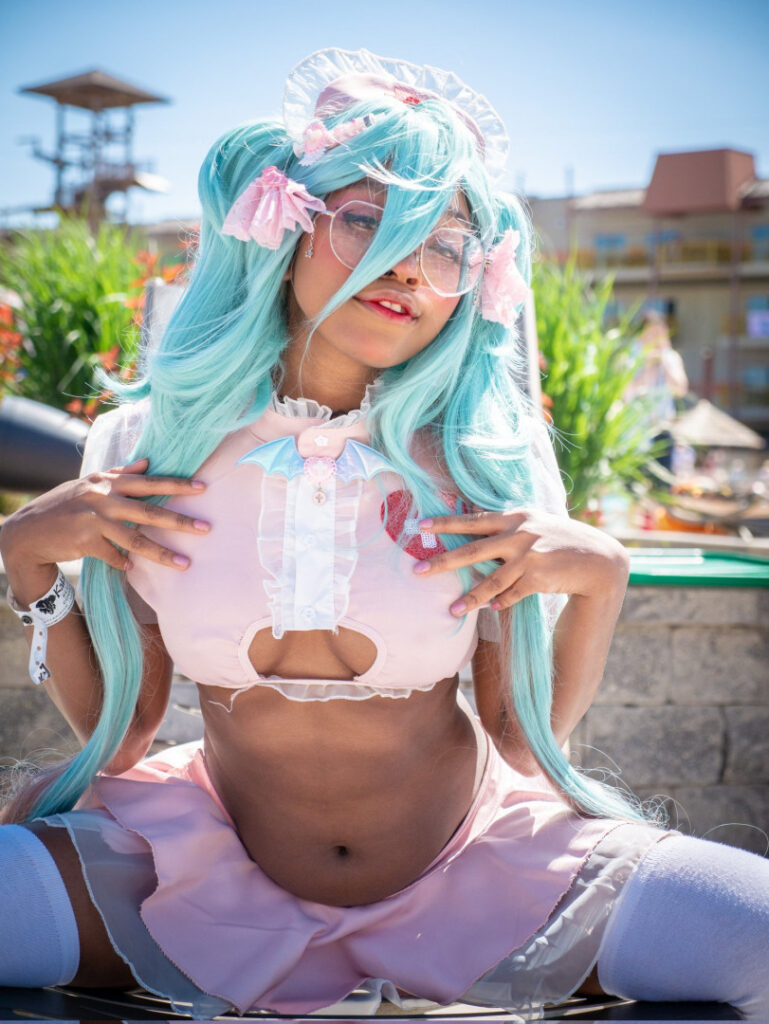 Cosplay – Ebony – Karutan – Nude Leaks