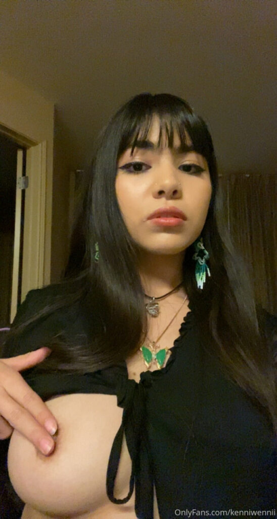 OnlyFans – ⠀X⠀ – Latina – kenniwennii – Nude Leaks