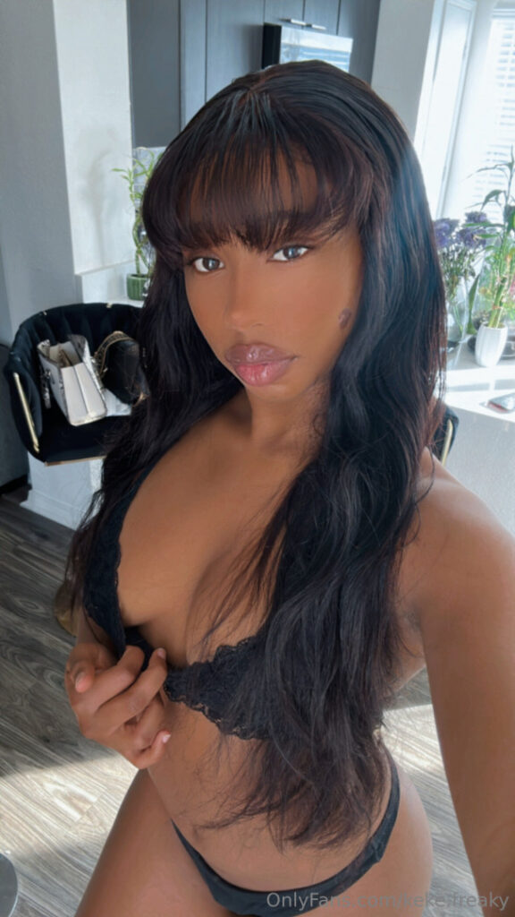 OnlyFans – Ebony – Kiara / keke.freaky / IeshaMarie20 – Nude Leaks