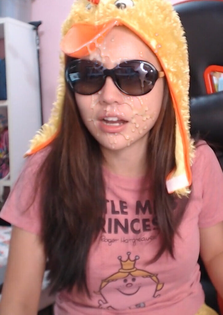 Twitch – OnlyFans – Asian – Kiaraakitty – Nude