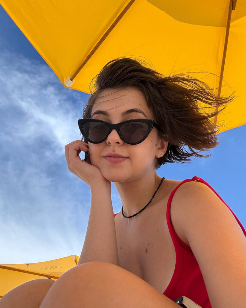 Brazil – Celeb – Klara Castanho – Nude Leaks