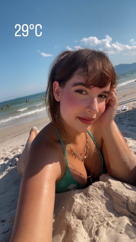 Instagram – Cosplay – T H I C C – Lara Lunardi – Nude