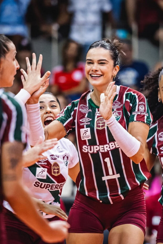 Brazil – Celeb – Lara Nobre – Nude Leaks