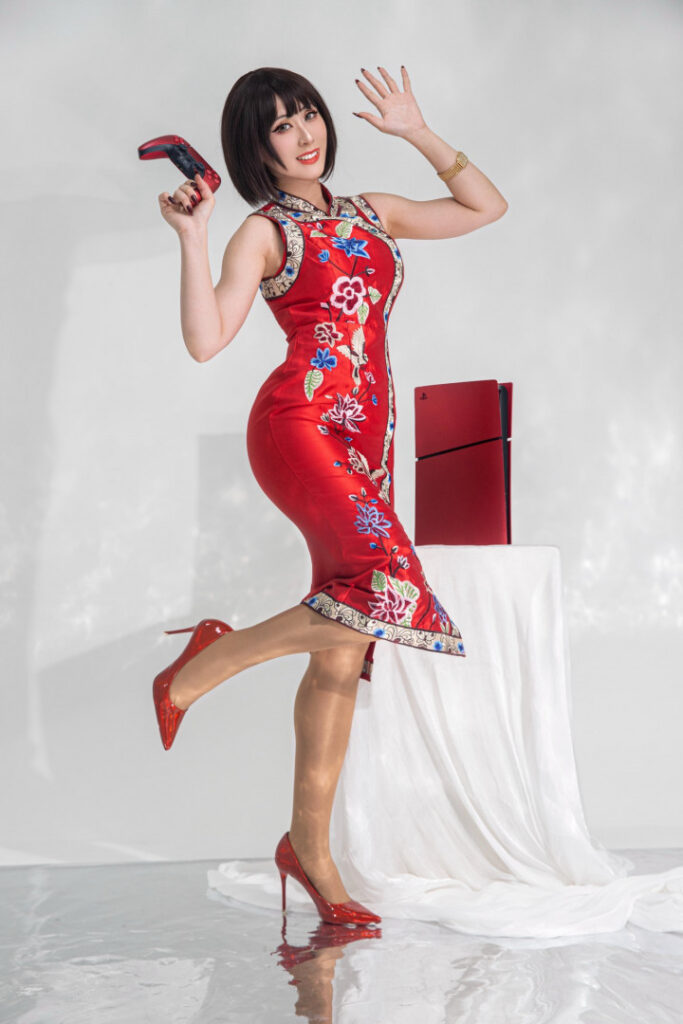 Cosplay – Asian – Indonesian – Larissa Rochefort – Nude