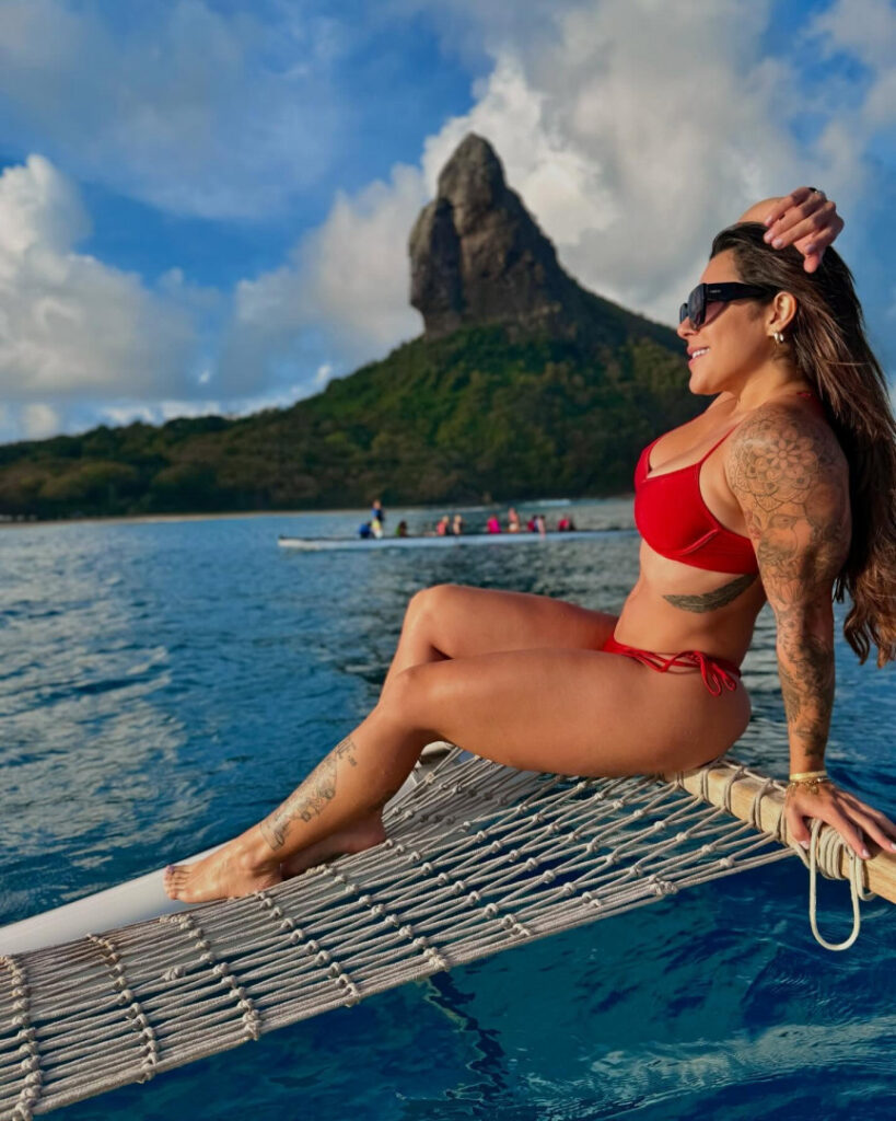 Brazil – Celeb – Lauana Prado – Nude Leaks