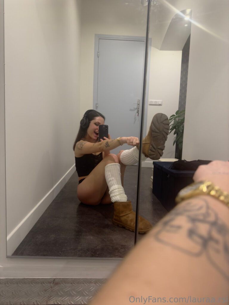OnlyFans – Lauraa.rsi – Nude Leaks