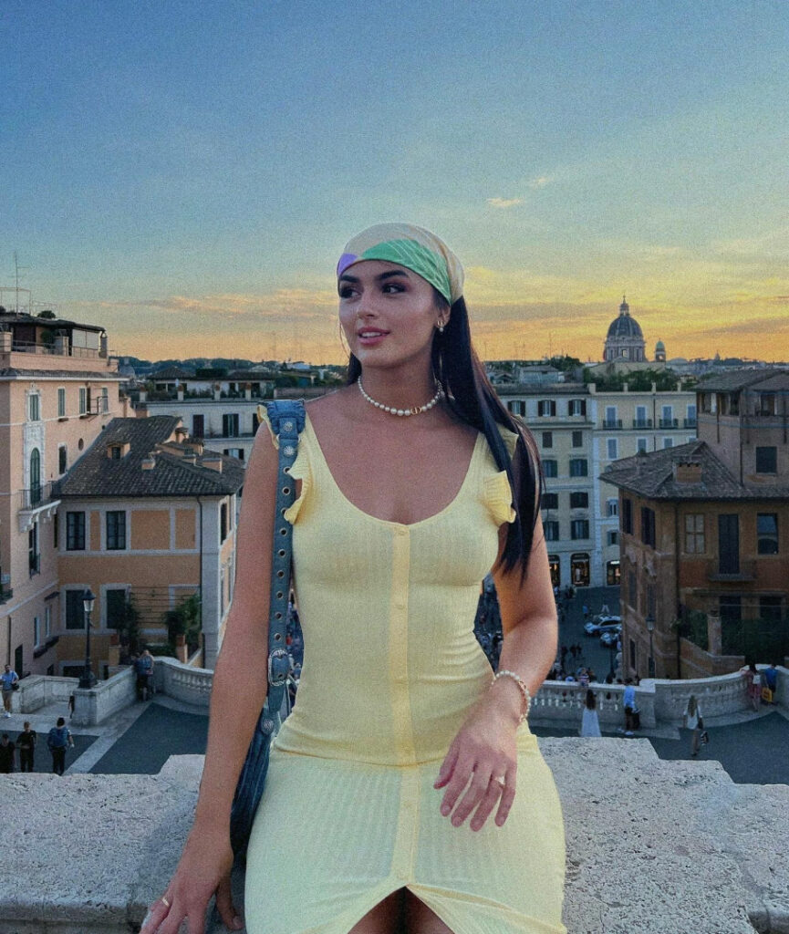 Youtube – TikTok – T H I C C – Lenna Vivas – Nude Leaks