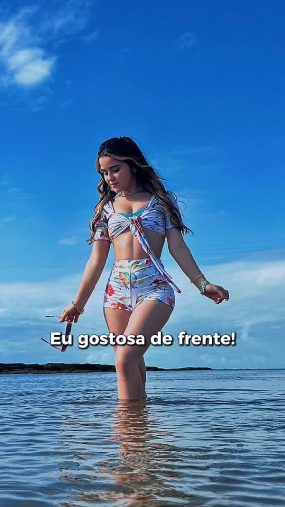 Brazil – Celeb – Leticia Pedro – Nude Leaks