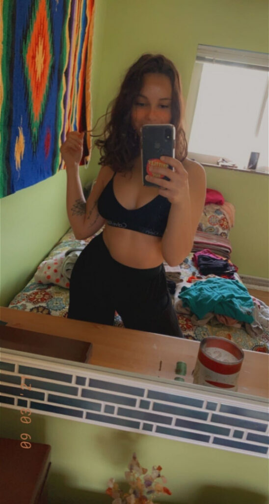 OnlyFans – Petite – Teen – Leyla Ingalls @leylaingallz – Nude Leaks