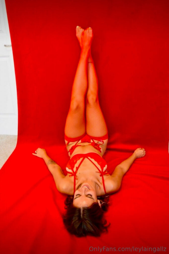 OnlyFans – Petite – Teen – Leyla Ingalls @leylaingallz – Nude Leaks