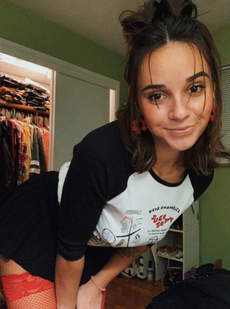 OnlyFans – Petite – Teen – Leyla Ingalls @leylaingallz – Nude Leaks