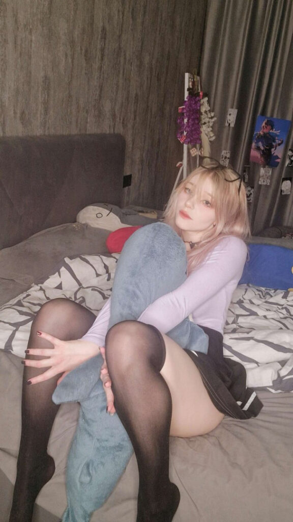 ASMR – Youtube – Linaneyeon – Nude Leaks