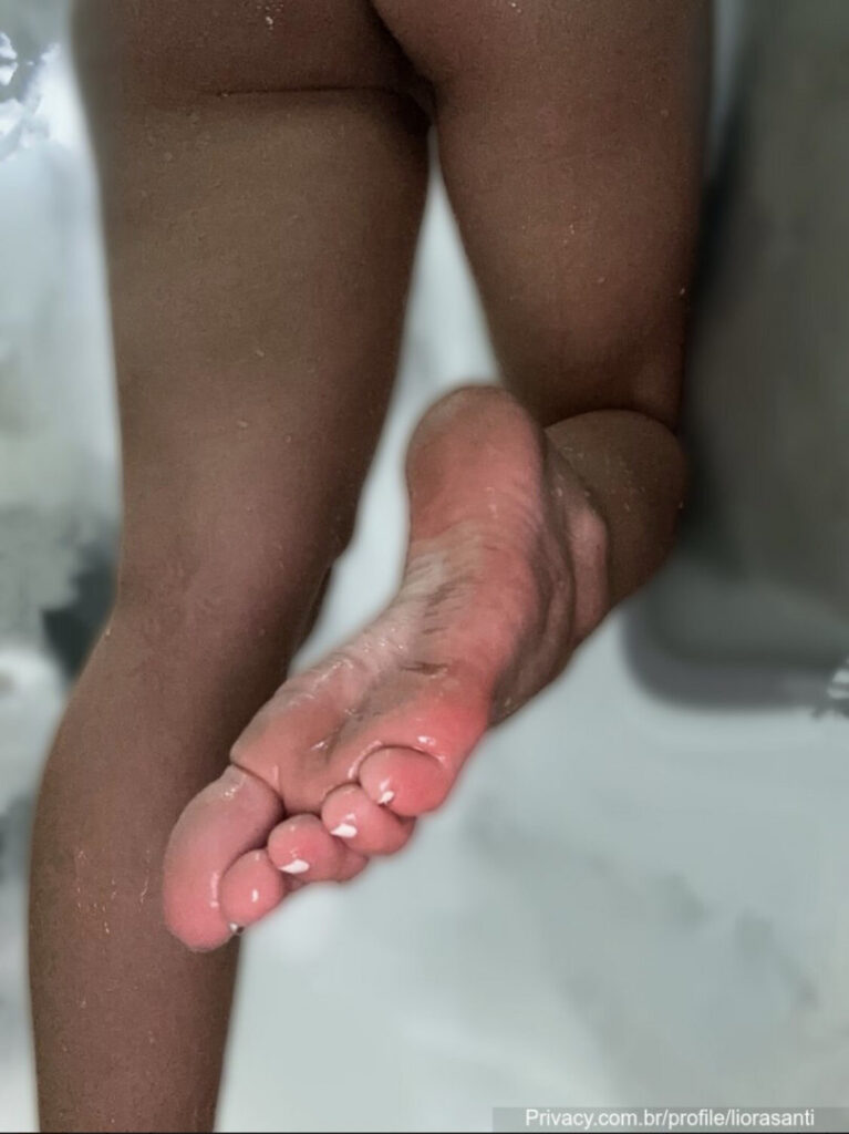 OnlyFans – Feet – Liora Santi / liorasanti – Nude Leaks