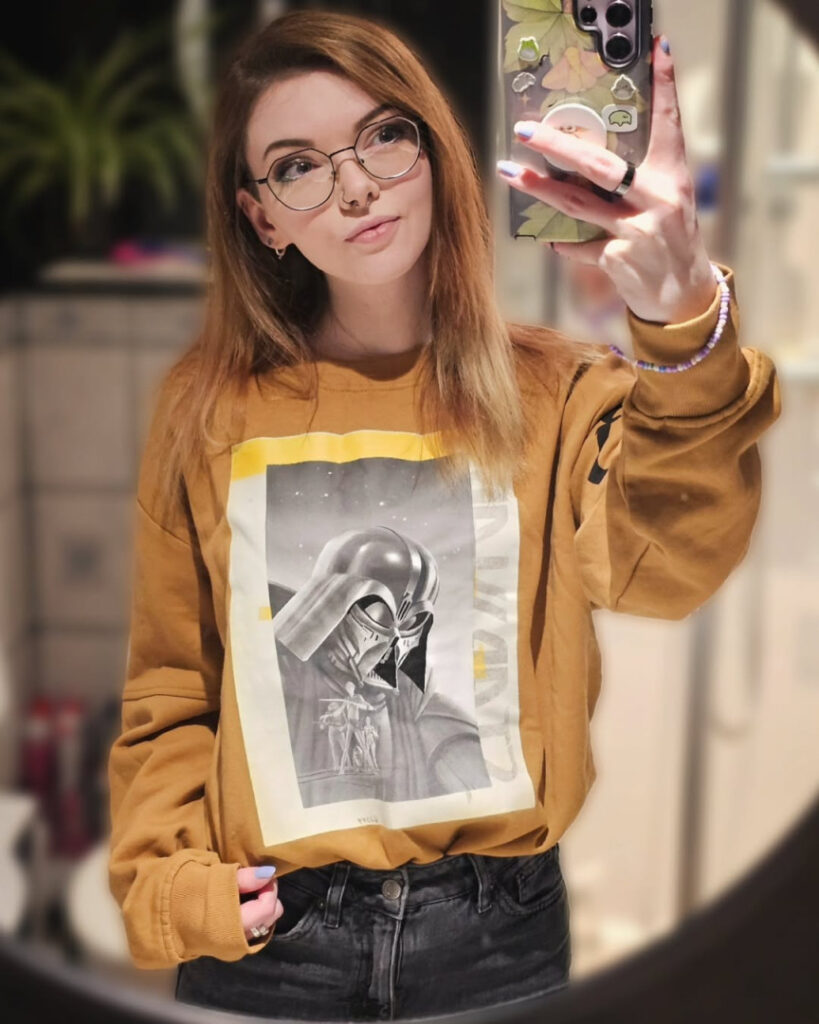 Twitch – OnlyFans – Louisejulie/ljaphra – Nude