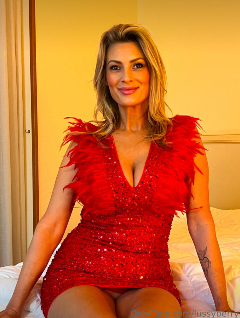 OnlyFans – LussyBerry – Nude Leaks