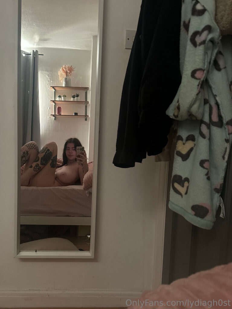 OnlyFans – Lydiagh0st – Nude