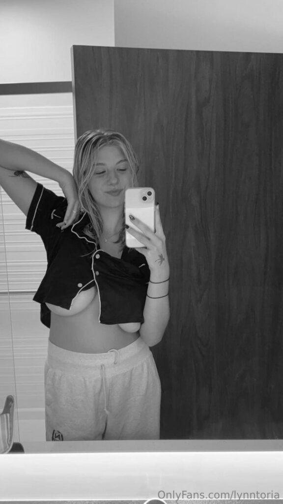 OnlyFans – TikTok – lynntoria – Nude