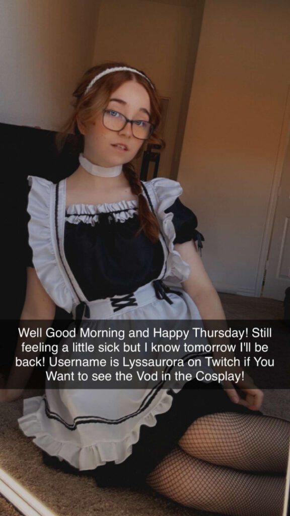 Twitch – TikTok – Teen – Lyssaurora – Nude