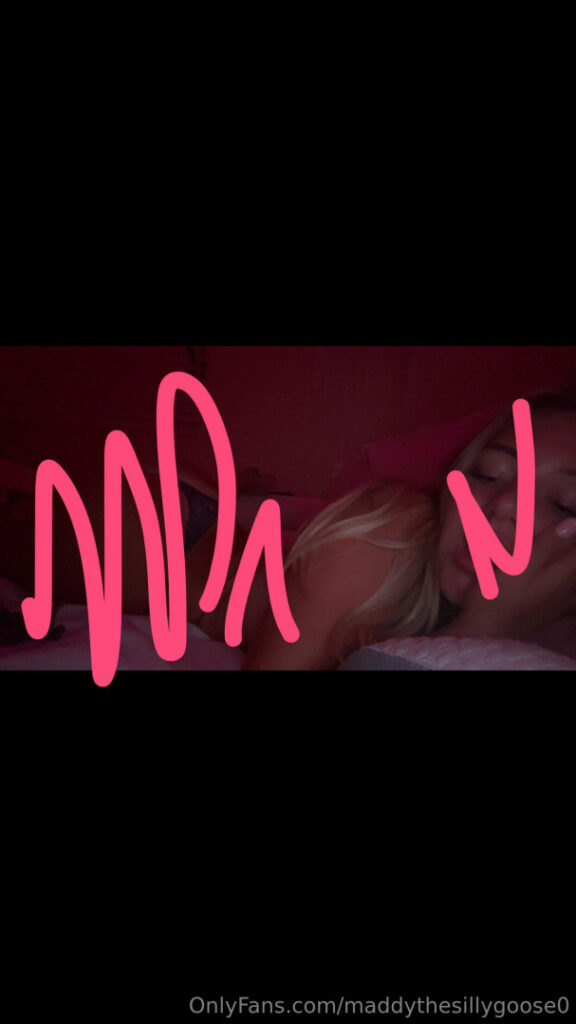 Instagram – Madison Rose – Nude