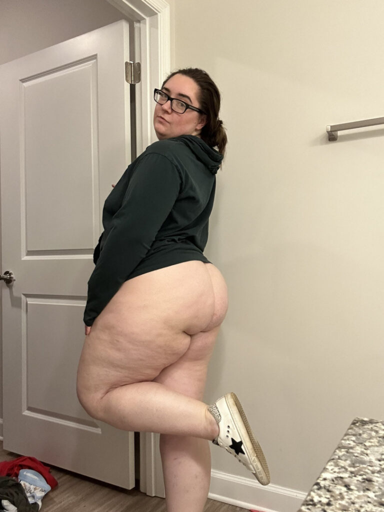 OnlyFans – T H I C C – BBW – Makayla Montemayor / pattycakesxx888 / pattycakes888xx – Nude Leaks