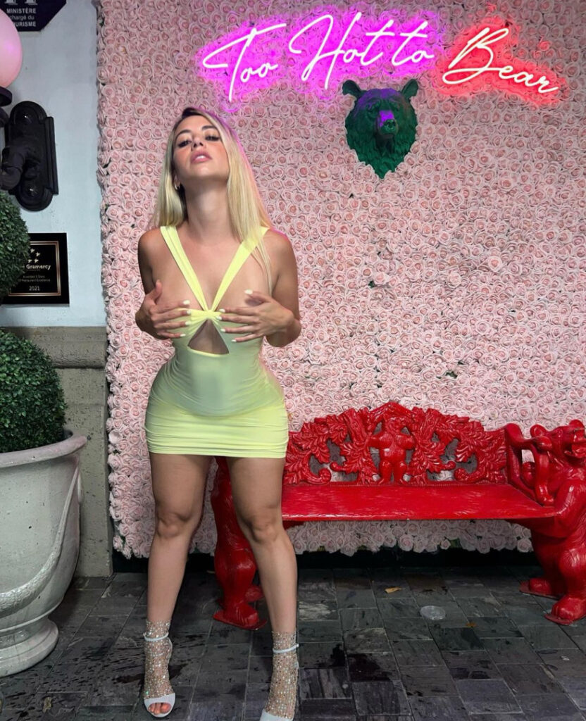 Instagram – Mariam Olivera – Nude