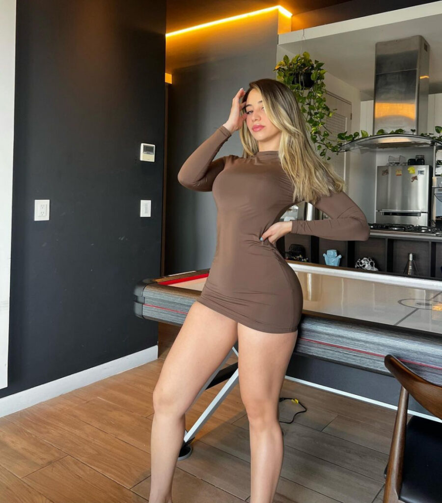 Instagram – Mariam Olivera – Nude