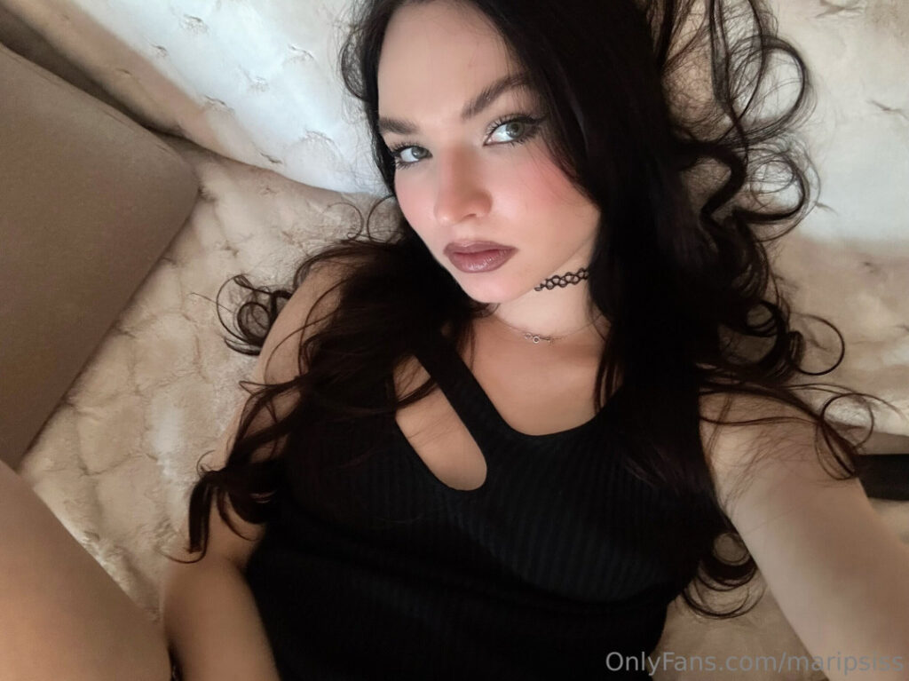 OnlyFans – Cam Girls – Maripsis – Nude Leaks