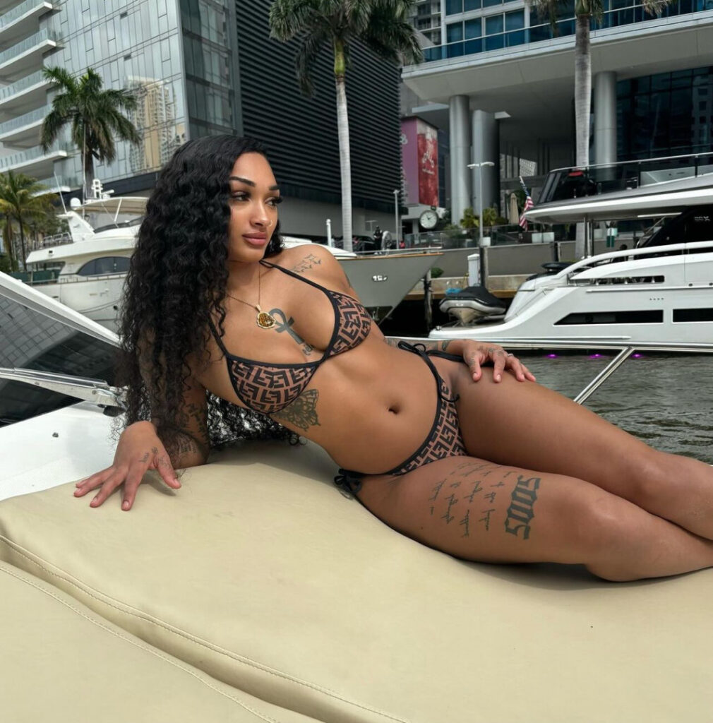 Instagram – Fanfix – Snapchat – Maya B – Nude Leaks