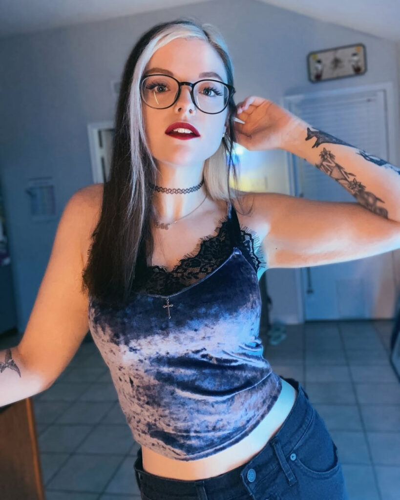 Twitch – Meg Kaylee – Nude Leaks