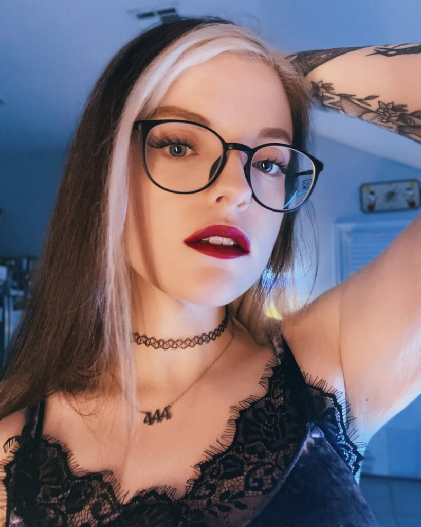 Twitch – Meg Kaylee – Nude Leaks