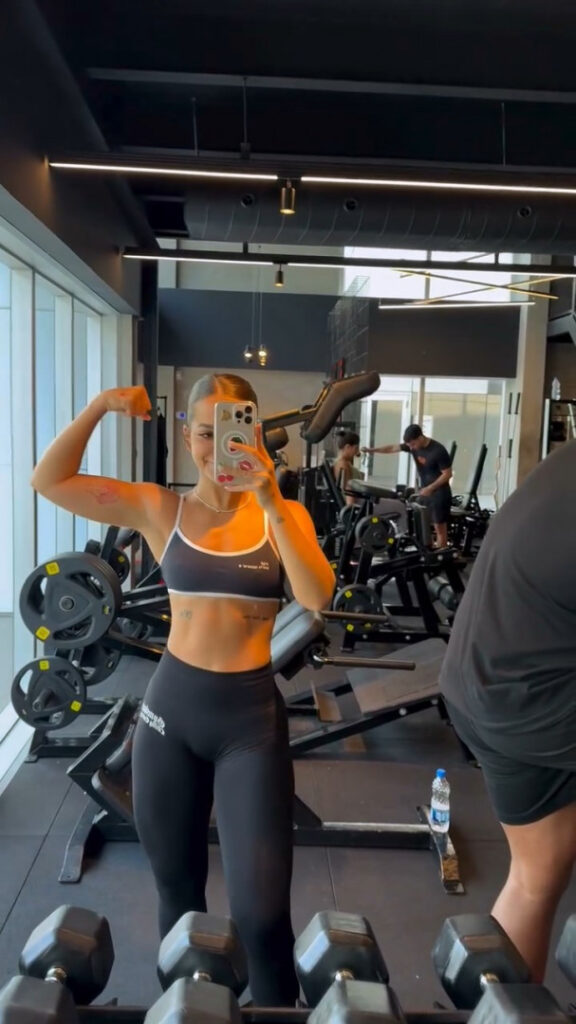 Brazil – Celeb – Mel Maia – Nude Leaks